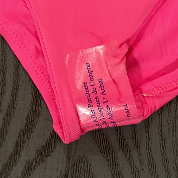 Trina Turk Sway One Piece swimsuit- New Retail $184.00 - Picture 8 of 8